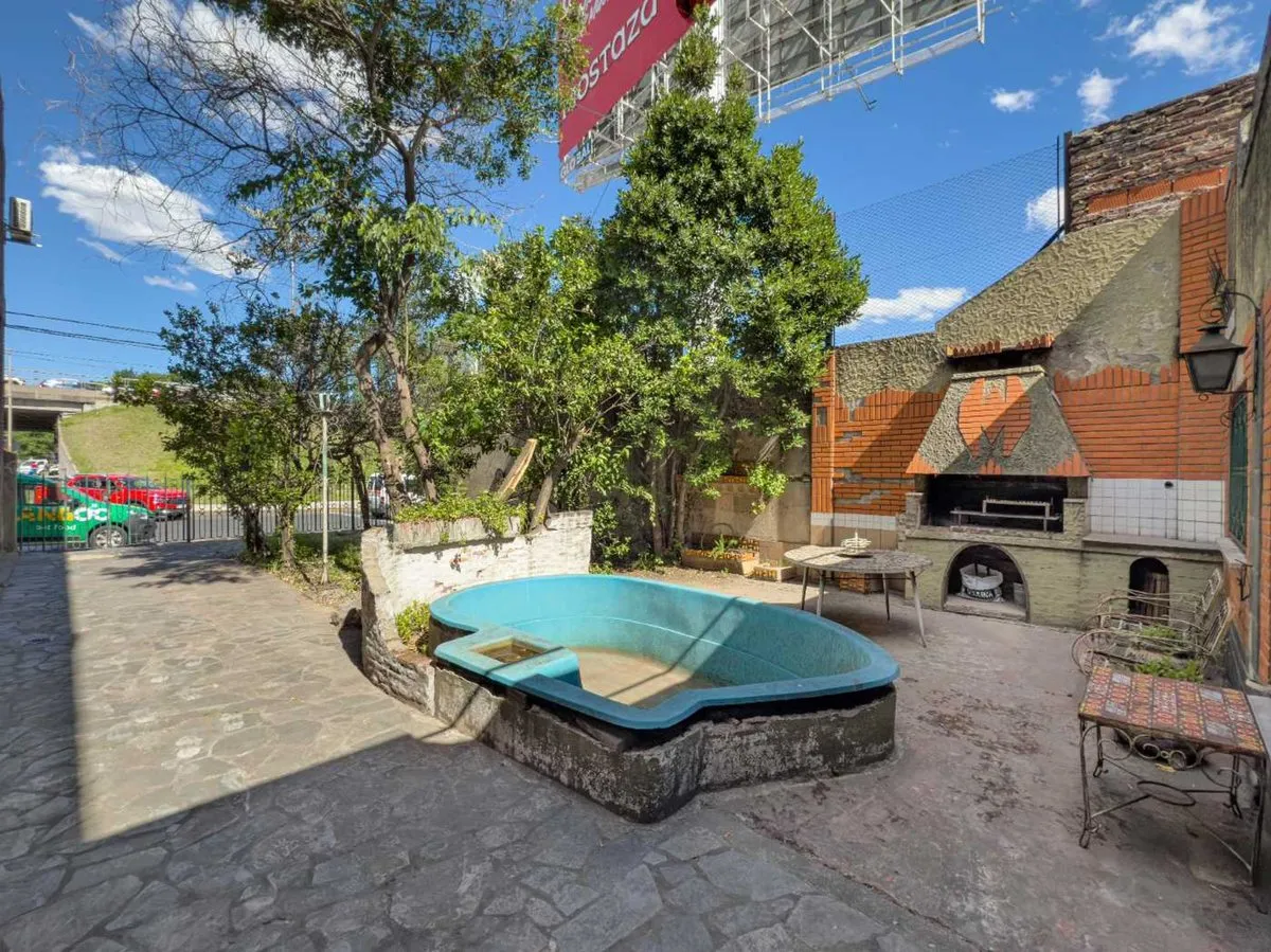 Casa en Avenida General Paz 7700