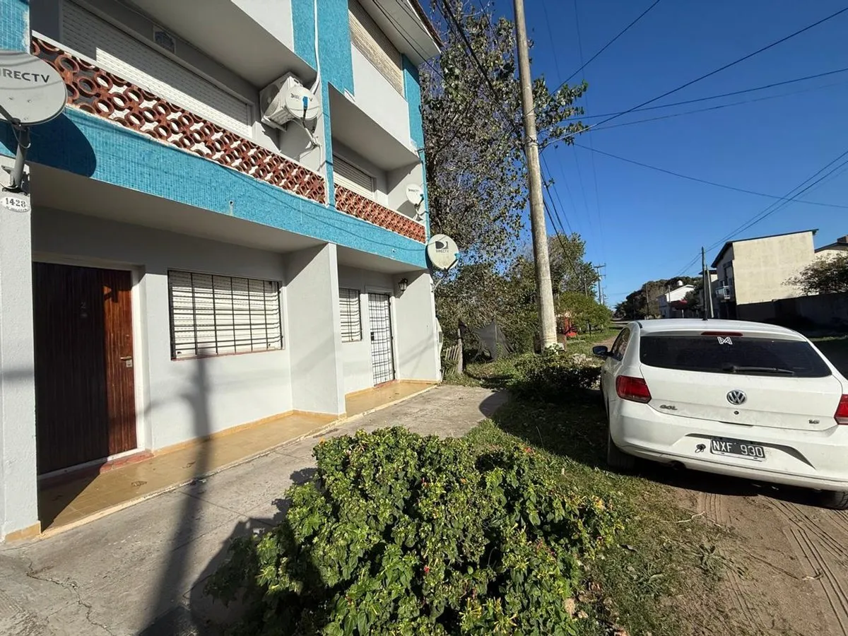 Departamento en Hipólito Yrigoyen 1400