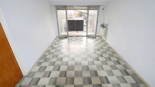 Departamento en Avenida la Plata 1100