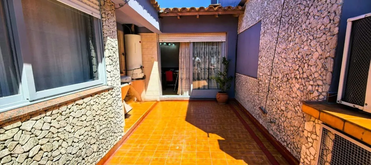 Departamento en Mansilla 600