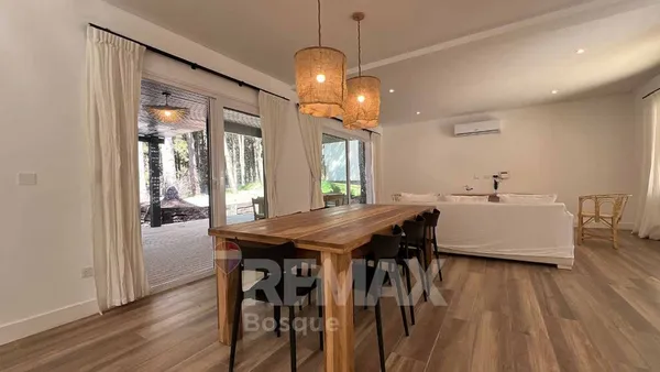 Casa en Senderos Iv 200