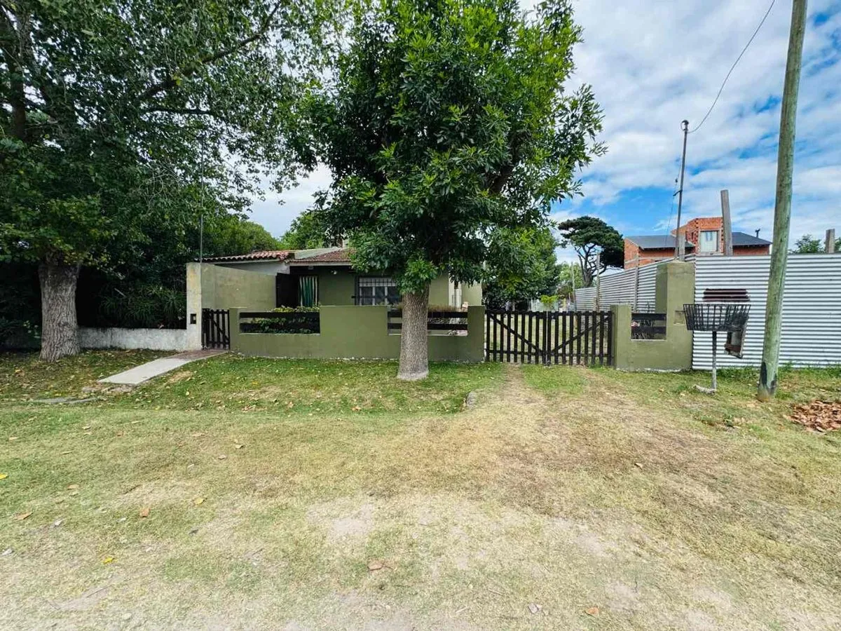 Casa en Calle 457 800
