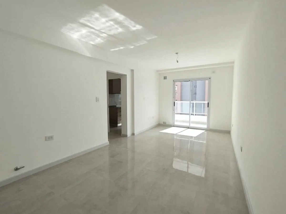Departamento en Eva Peron 2400