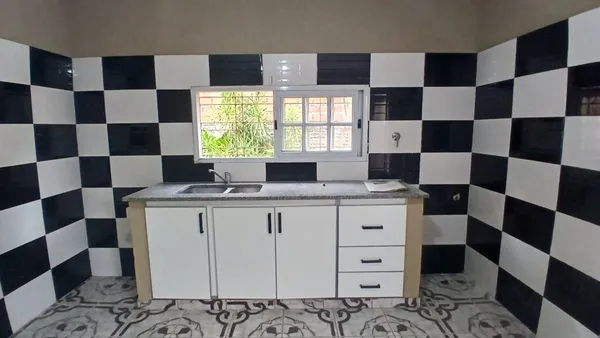 Casa en Charcas 800