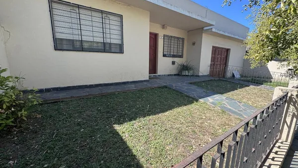Casa en Aubain 300