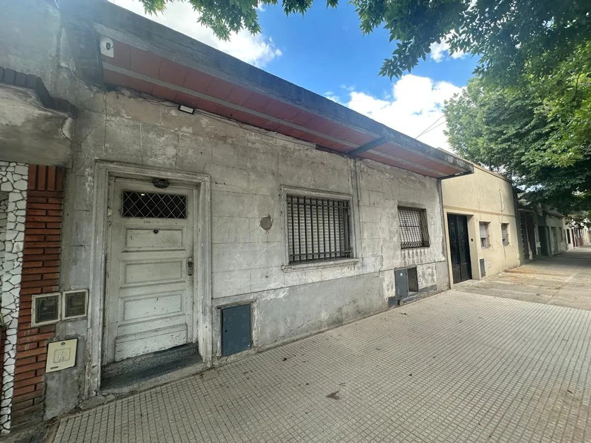 Lote en José Martí 1700