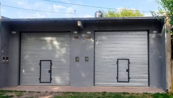 Local Comercial en Juan Bautista Alberdi 0