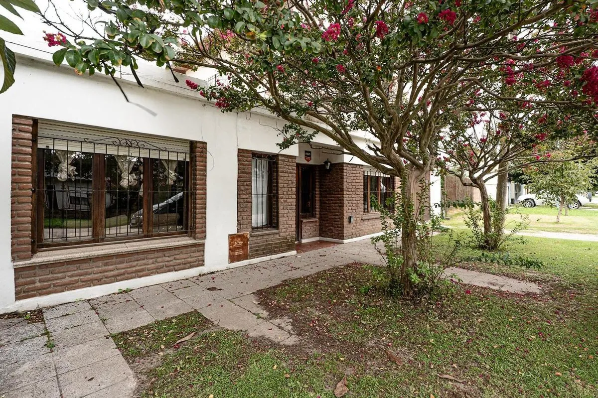 Casa en Lasalle 1800