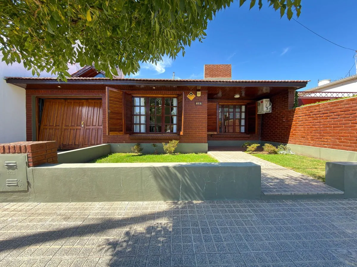 Casa en Rivas 800