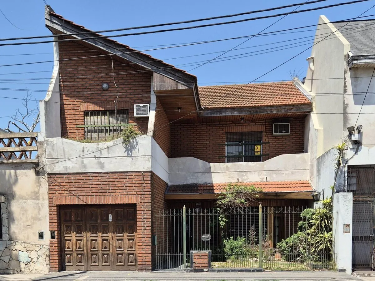 Casa en Coronel Medeiros 3000