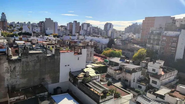Departamento en Maza 900
