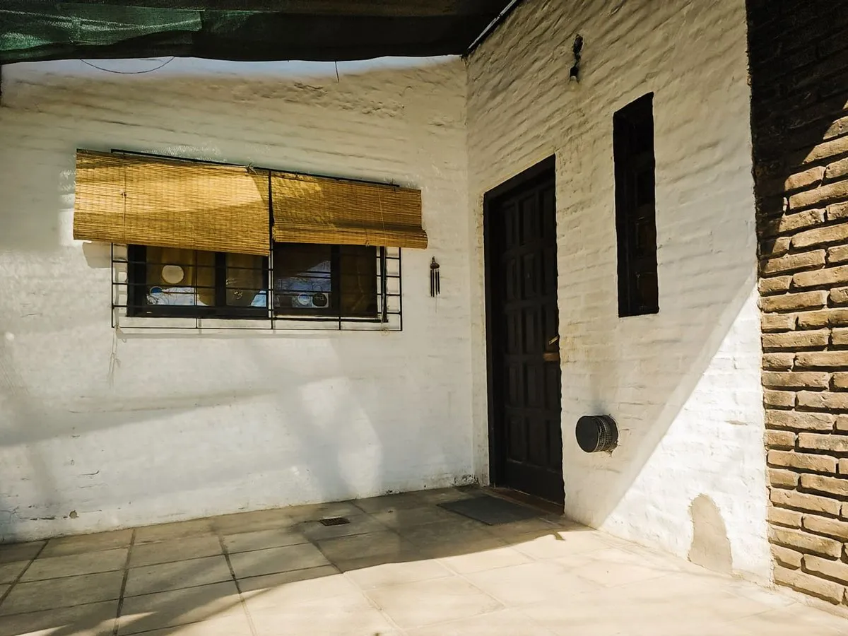 Casa en L.m.campos 1400