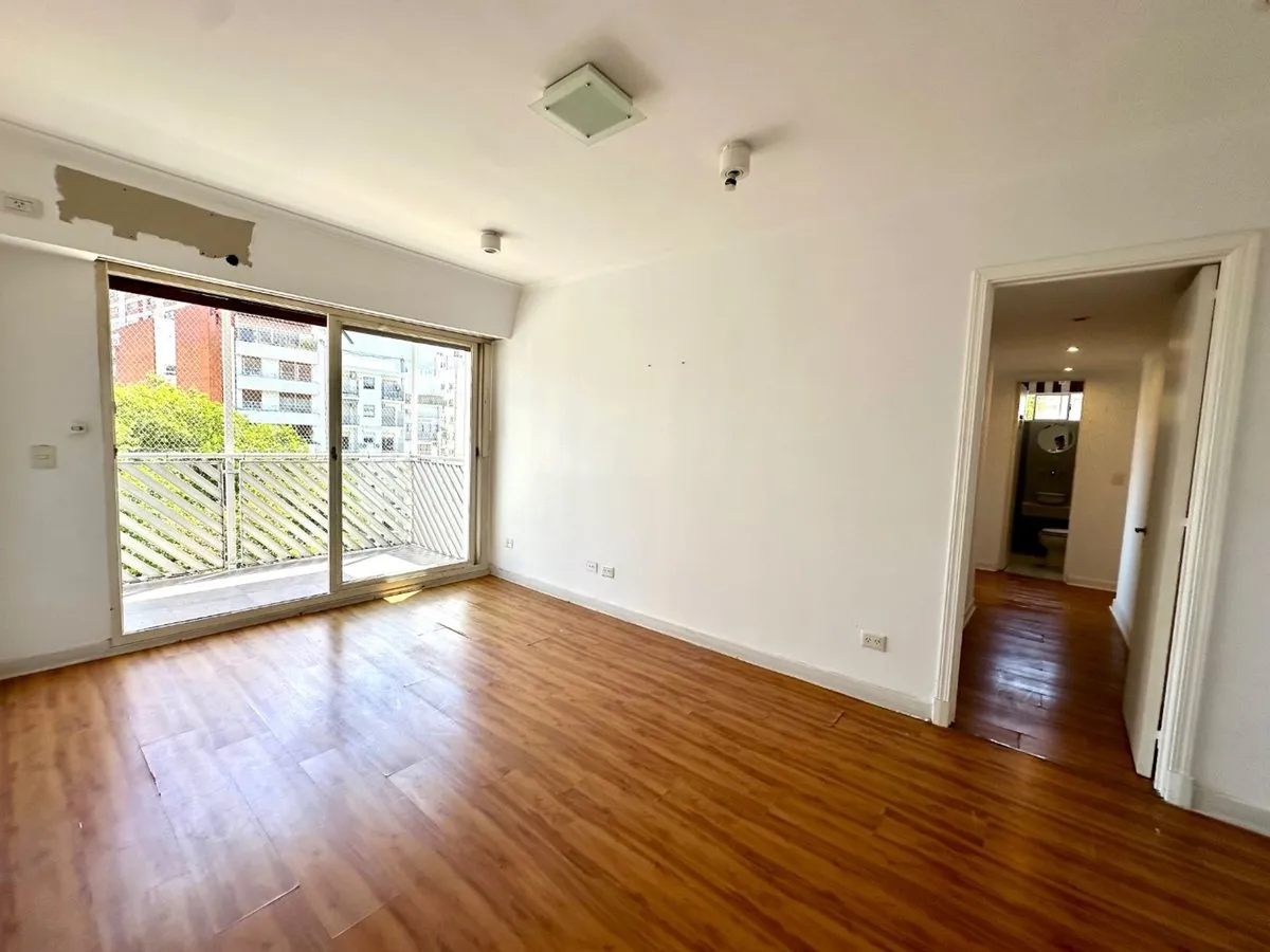 Departamento en Libertad 1200