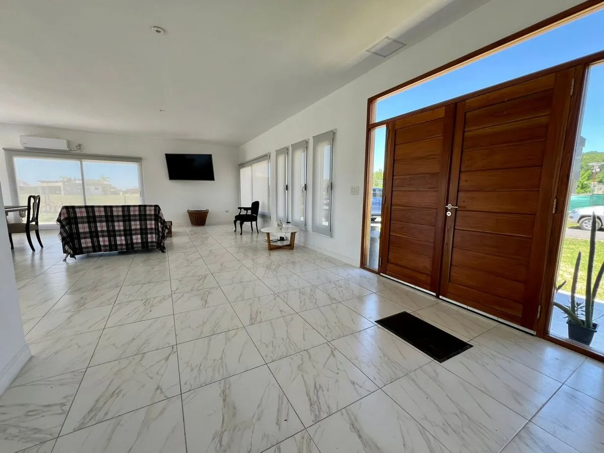 Casa en Sargento Cabral 4500