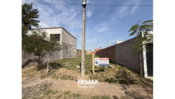 Lote en Juan de Dios Mena 2800