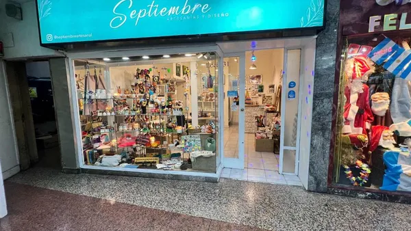 Local Comercial en Av. Rivadava 4900