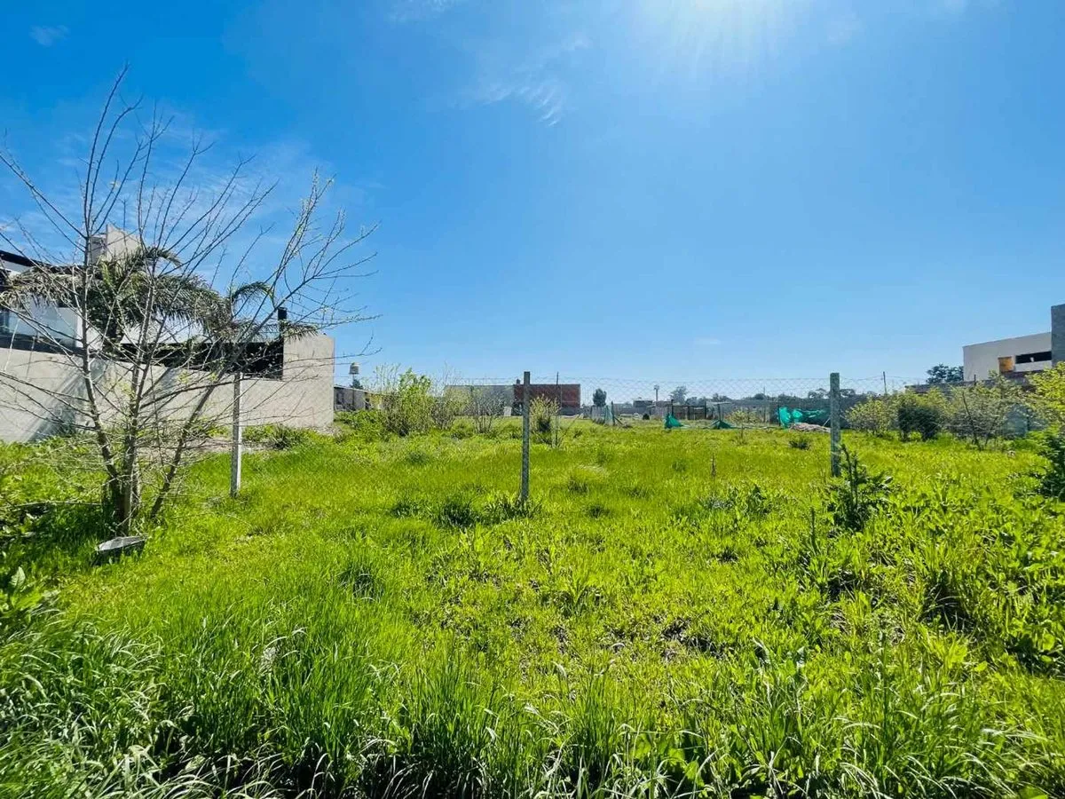 Lote en Ntra Sra del Pilar Juan Hipolito Vieytes 0