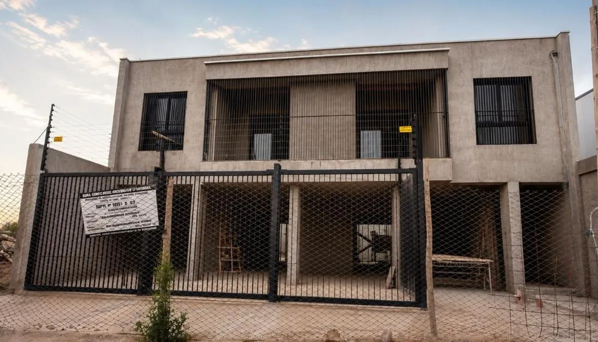 Departamento en Valle de los Manantiales 2200