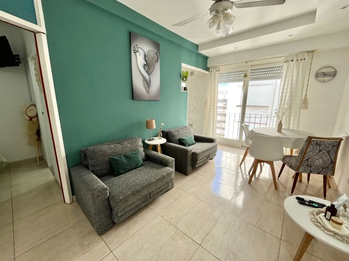 Departamento en Colon 2300