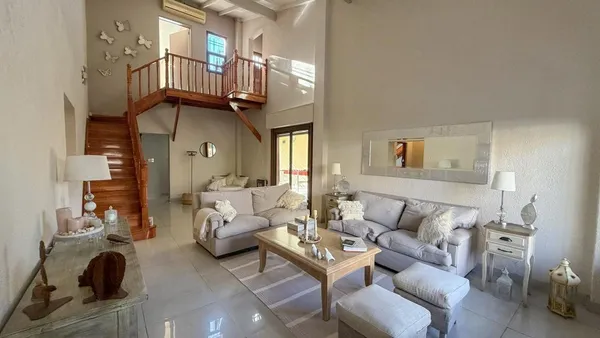 Casa en Pichincha 400