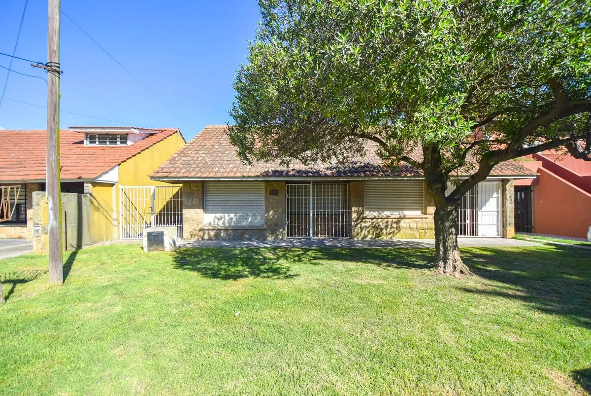 Casa en Manuela Pedraza 2600