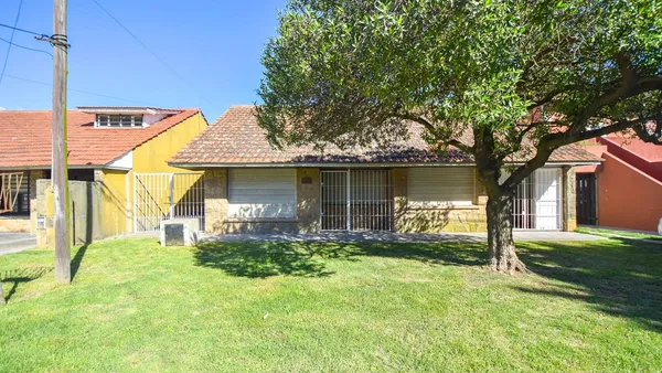 Casa en Manuela Pedraza 2600