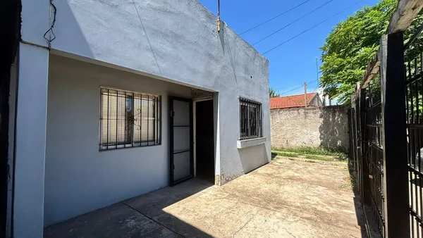 Departamento en El Picaflor 2500