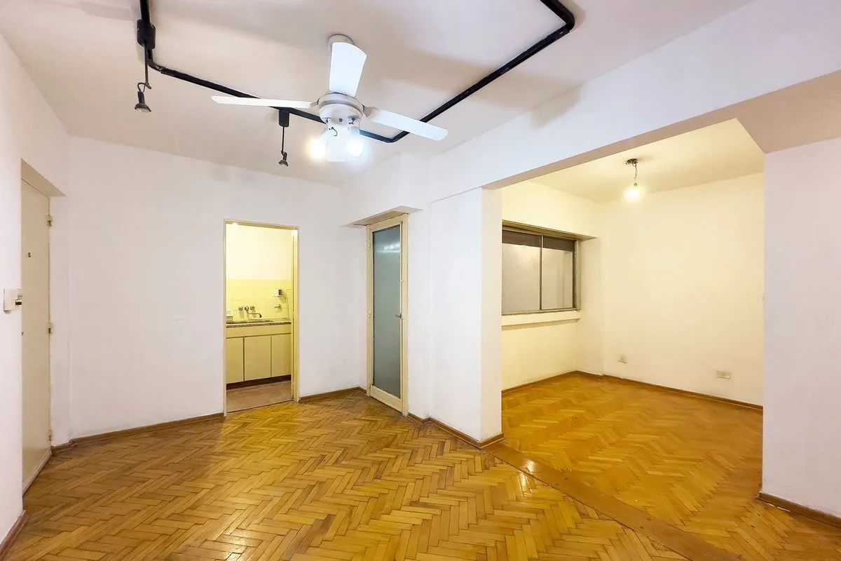 Departamento en Laprida 1100