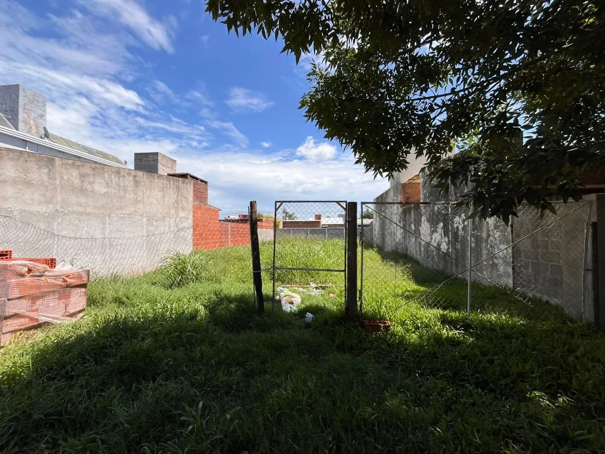 Lote en Grierson 200