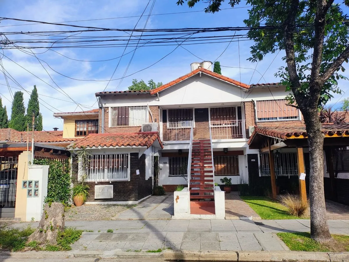 Departamento en Aviadora Carola Lorenzini 2200