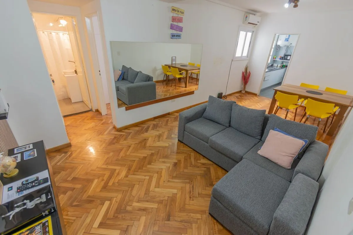 Departamento en Lavalle 600
