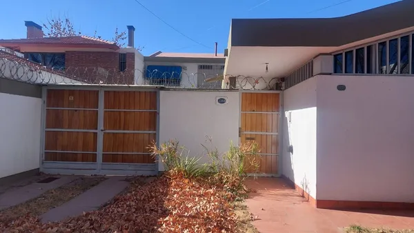 Casa en Perito Moreno 2200