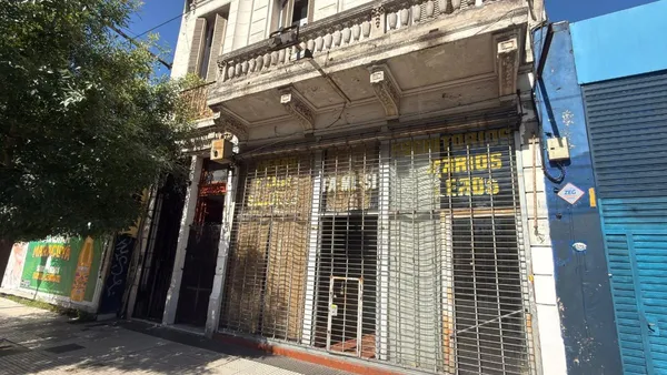 Local Comercial en Avenida Entre Ríos 1500