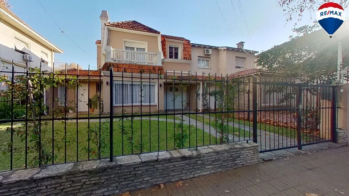 Casa en General Bernardo O'higgins 1700