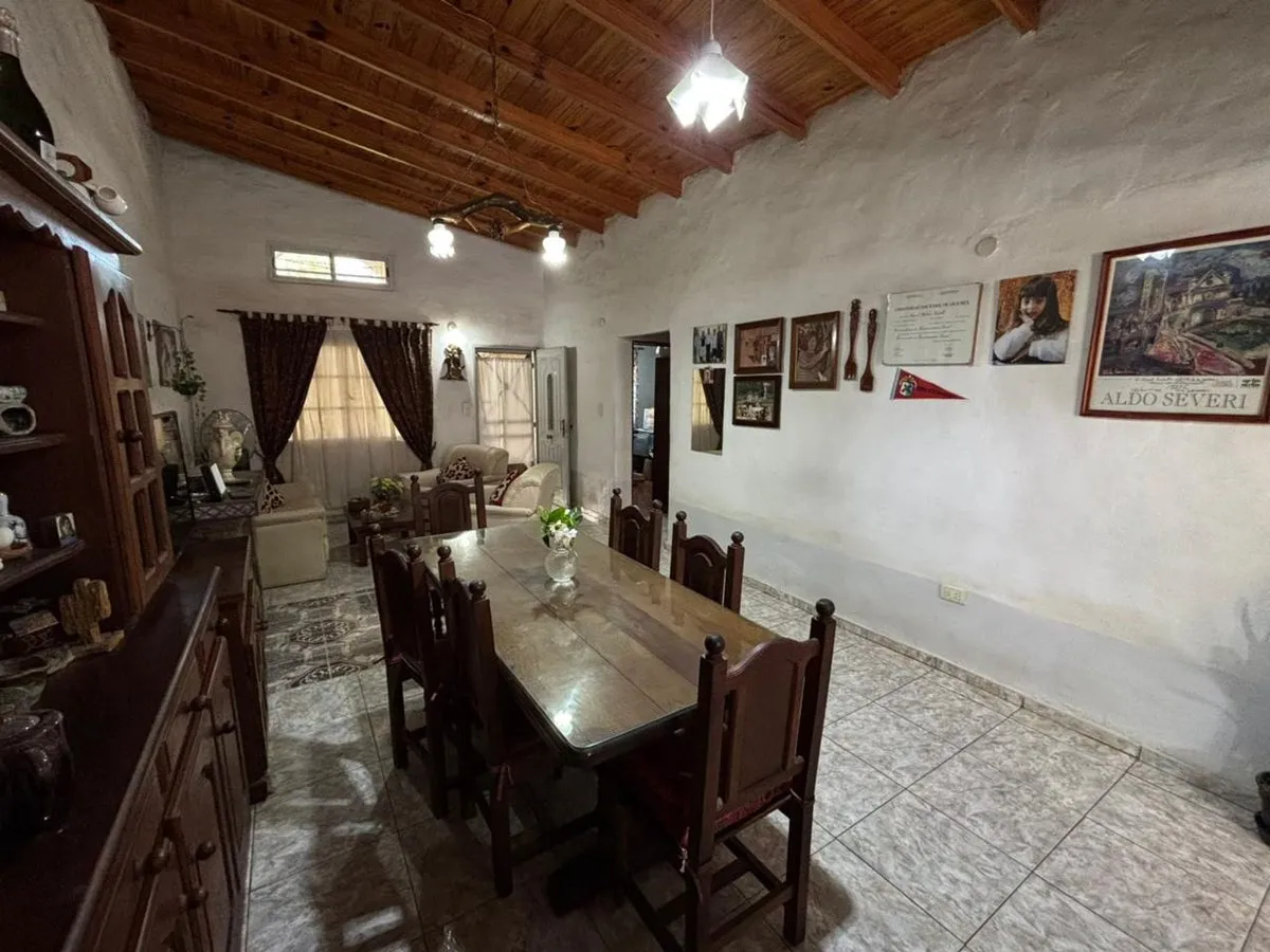 Casa en Miguel Cané 5800