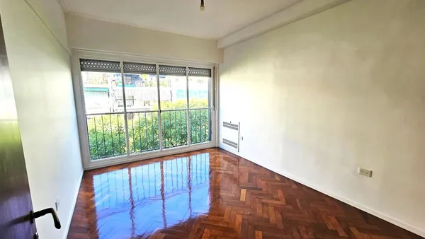 Departamento en Avenida Coronel Díaz 1500
