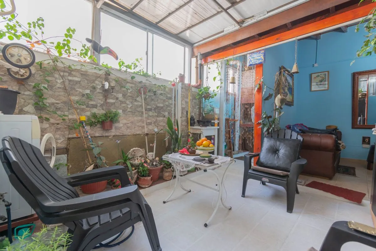 Departamento en Sarandi 200
