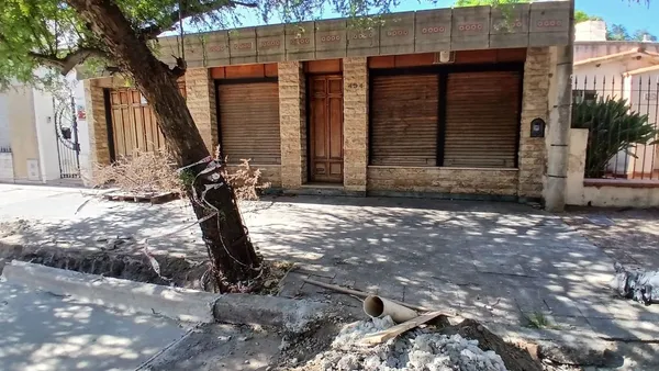 Lote en Fray José León Torres 400