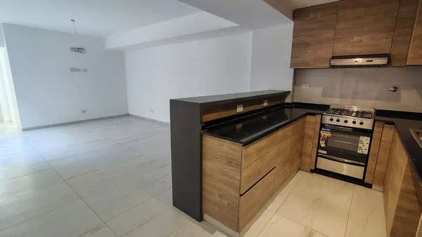 Departamento en Avenida Asamblea 900