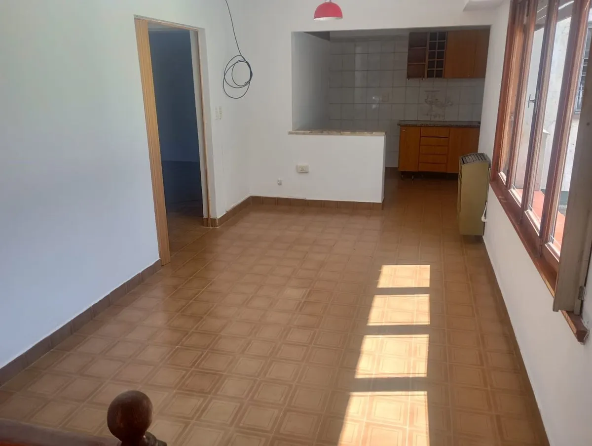 Departamento en Leandro Alem 1200