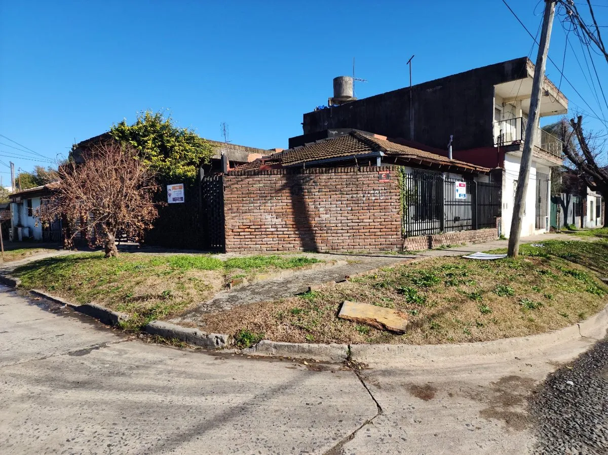 Casa en Rosario 2400