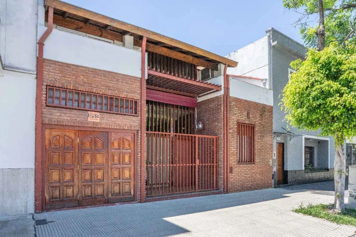 Casa en Barragan 1000