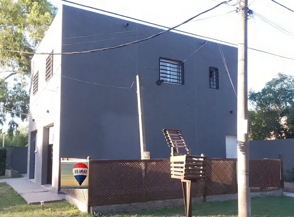 Local Comercial en General Juan Lavalle 500