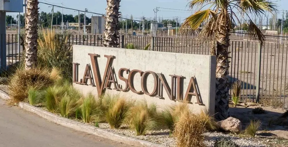 Lote en Monte Caseros 3300