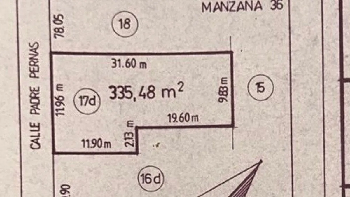 Casa en Padre Perne 1000