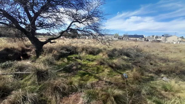 Lote en Estanislao Zeballos 500
