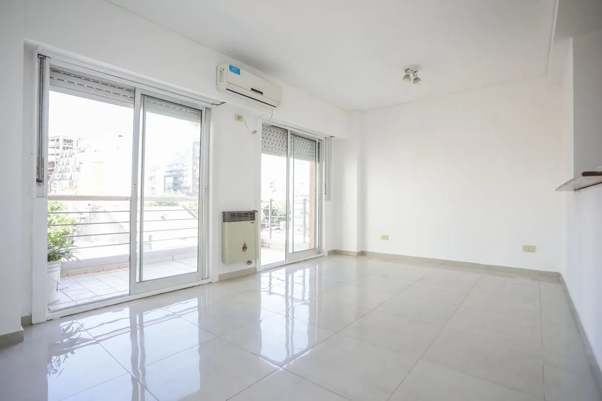 Departamento en Thompson 800