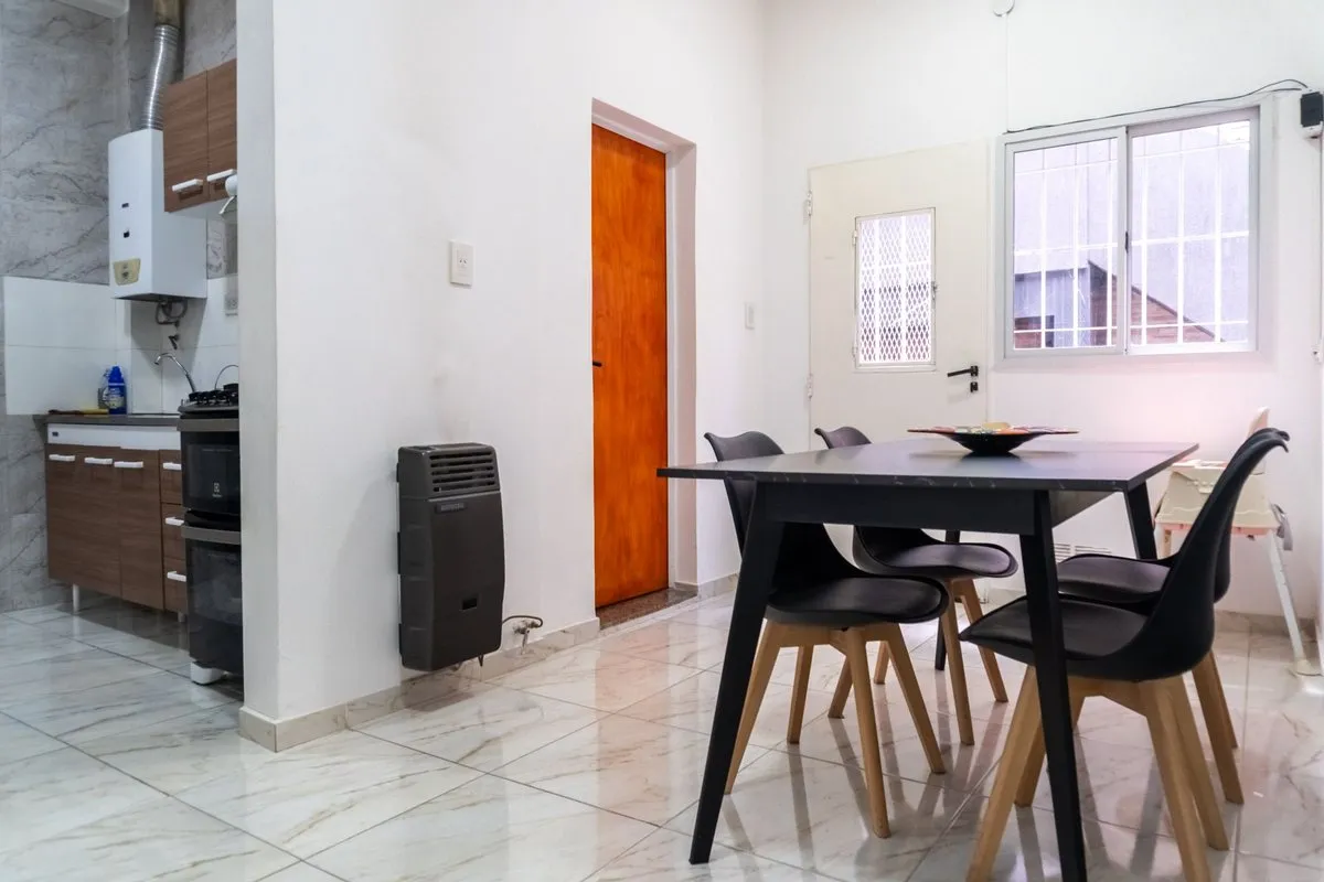 Casa en Liniers 1200