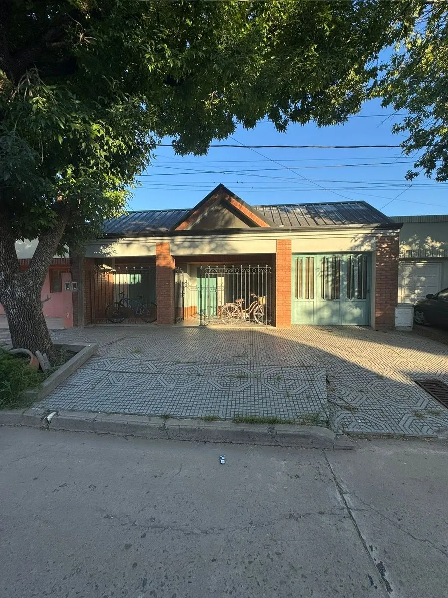 Casa en Maipú 1800