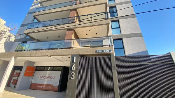 Departamento en Carlos Pellegrini 100